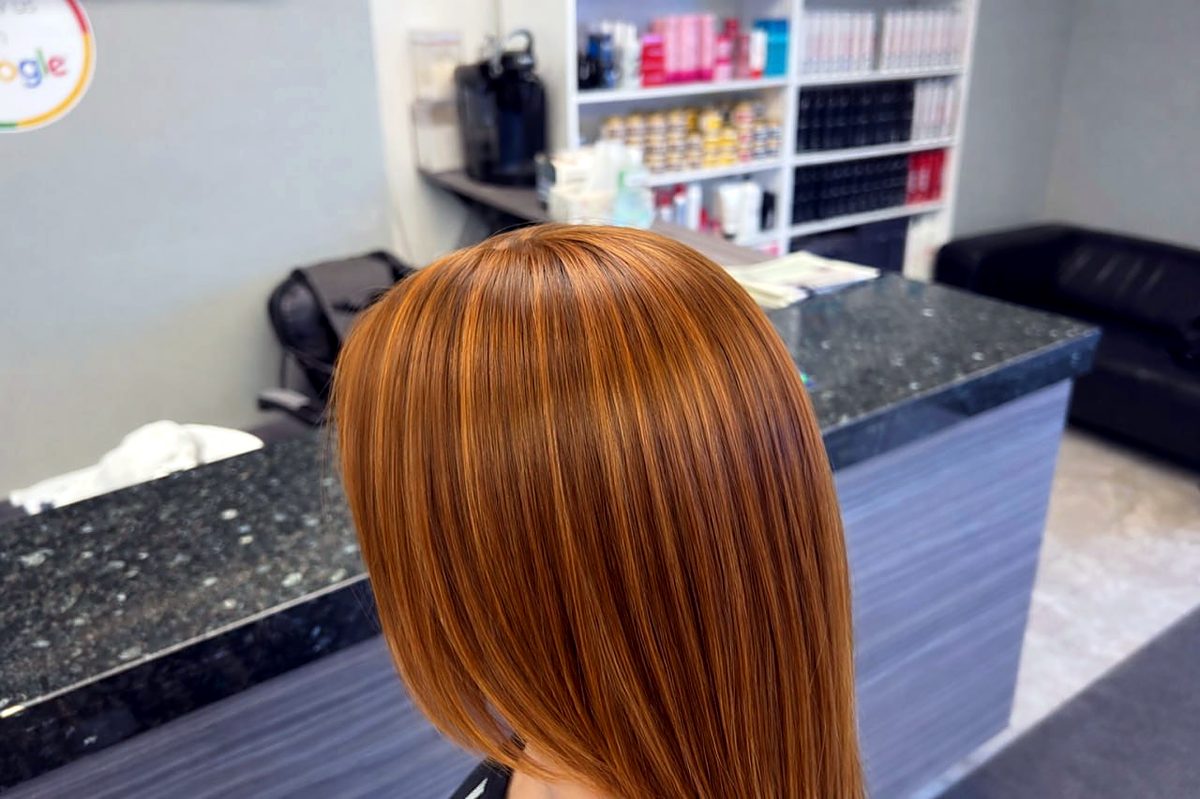 Copper hair colour